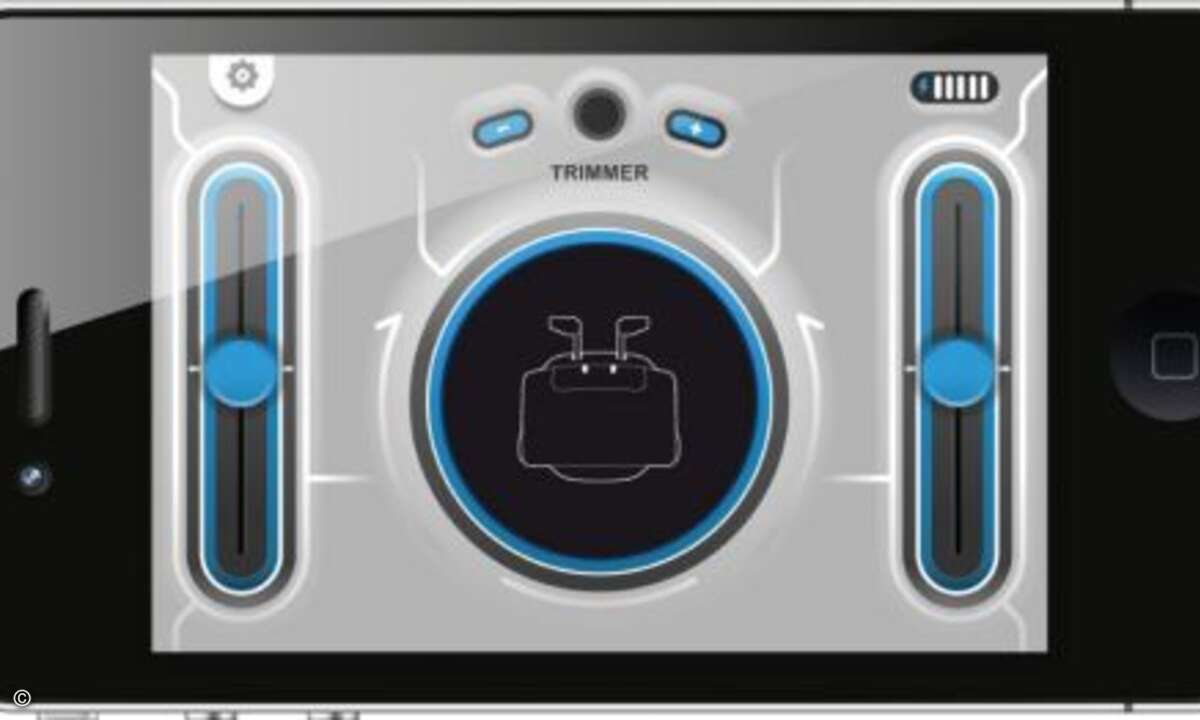 Per Bluetooth nimmt der KickBee Kontakt mit dem Trainer auf (Bild: Beewi)