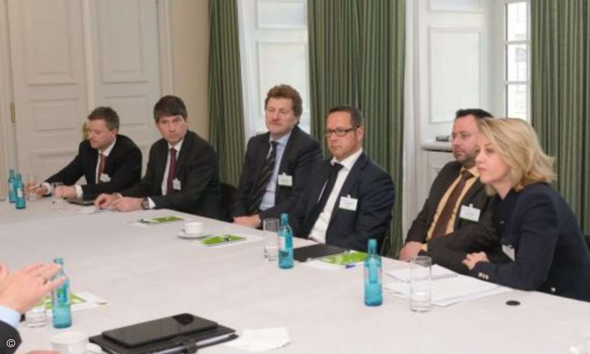 Stephan Mühlemann, Dell, Daniel Stadelmann, We Do IT, Hellfried Lohse, Interface Systems, Joerg Eilenstein, COO TIM, Uwe Herting, Networkers und Michaela Wurm, CRN (von links)
(Bild: Dell)