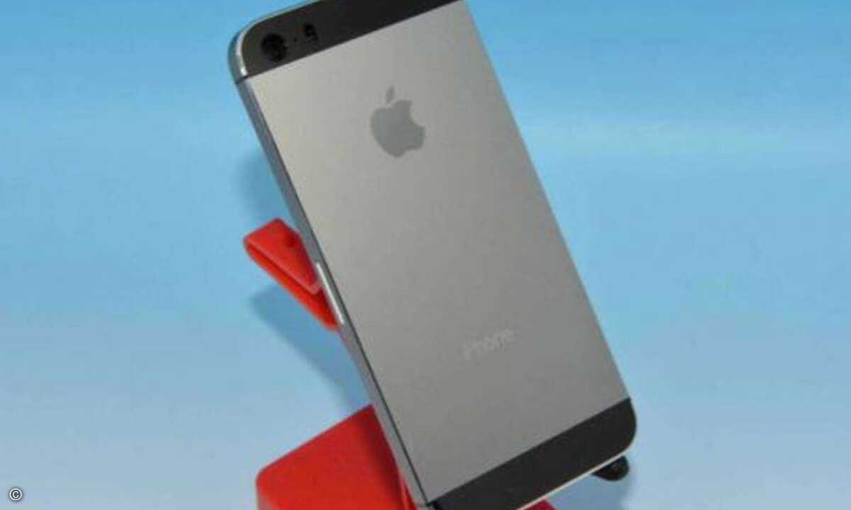 Eine vierte Farbe? Diese Bilder des Bloggers Sonny Dickson sollen das iPhone 5S in Graphit-grau zeigen. (Foto: Sonny Dickson)