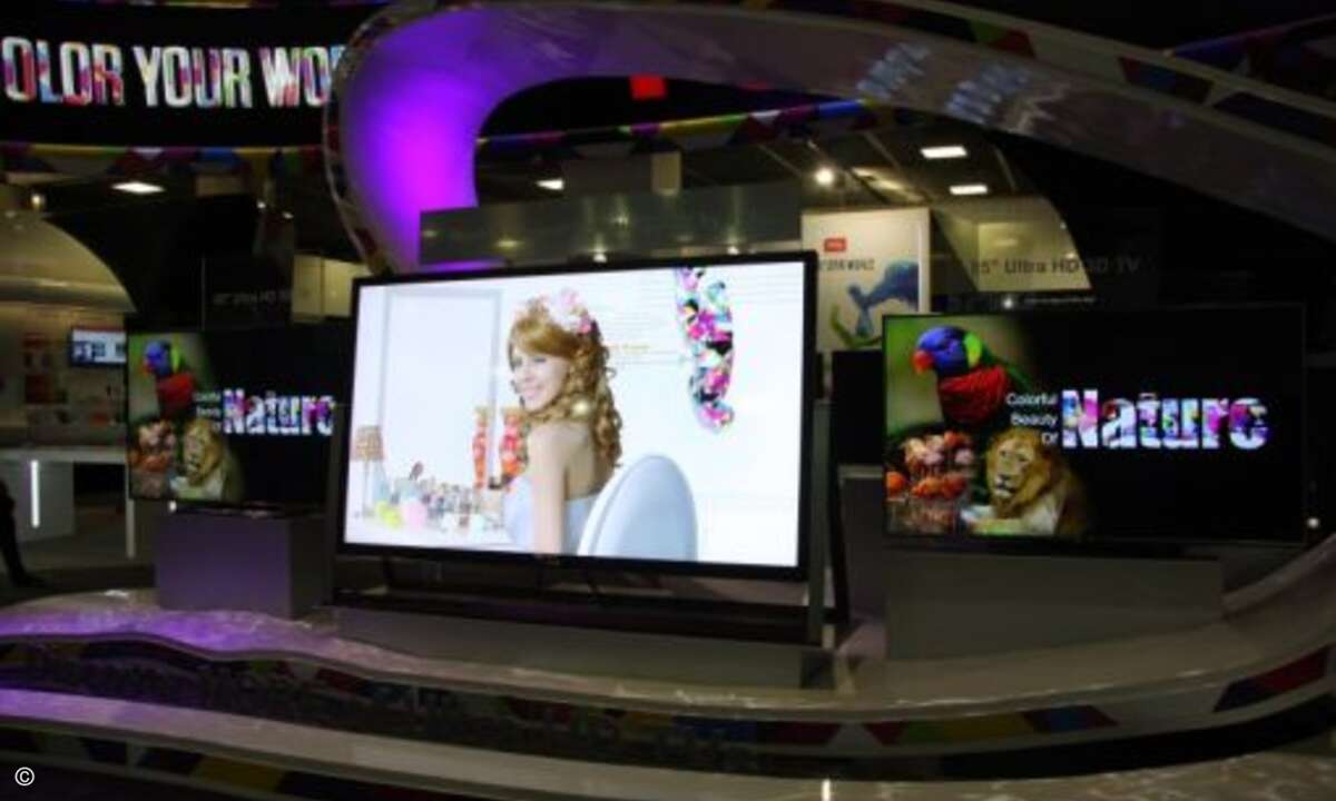 Groß, größer, unbezahlbar. Dieser TV von TCL hat 110 Zoll und soll nach dem Release einige zehntausend Euro kosten. (Foto: CRN)