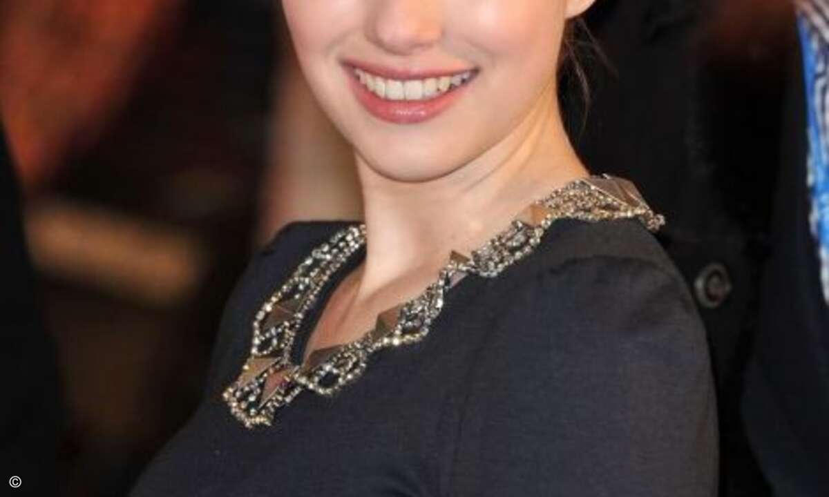 Platz 10: Die Schauspielerin und Sängerin Emma Roberts, Nichte von Superstar Julia Roberts. (Bild: Wikimedia Commons)