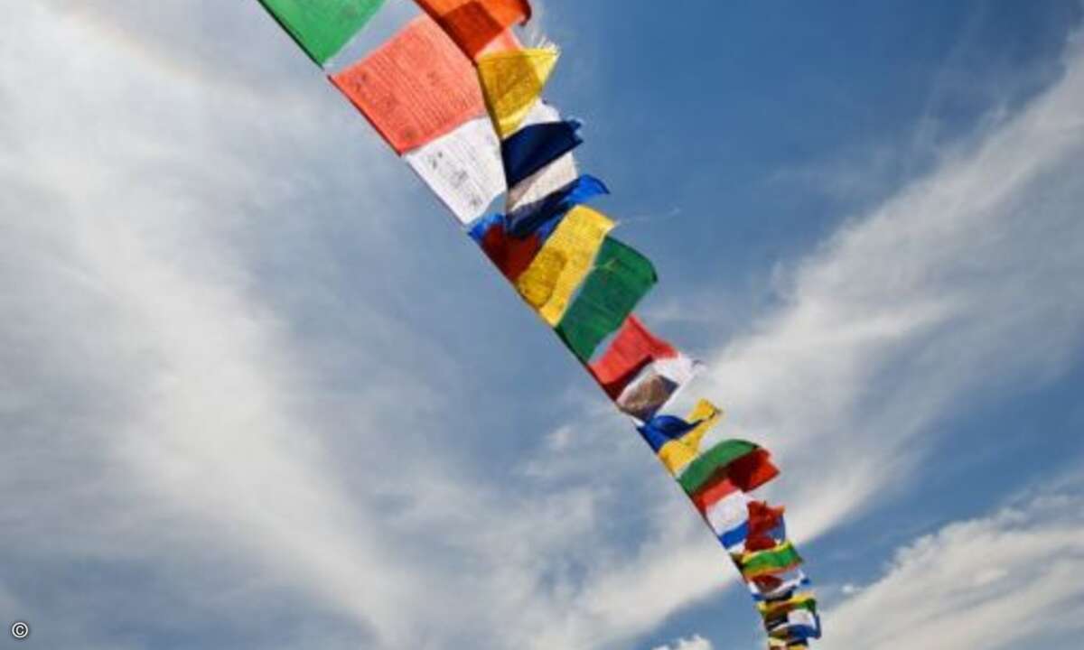 Zuckerberg hat damit in etwa das Vermögen von Nepal. Der südasiatische Binnenstaat bringt es auf 19,4 Milliarden US-Dollar. (Foto: Fotolia / Ivan Kmit)