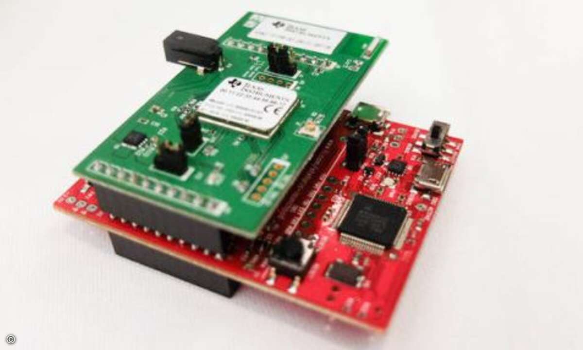 Die Elektronik, um Geräte ans Internet der Dinge anzubinden, muss heute niemand mehr selbst entwickeln. Entwicklungskits wie das Stellaris Launchpad mit einem Funkmodul müssen nur noch programmiert werden. (Bild: elektroniknet.de)