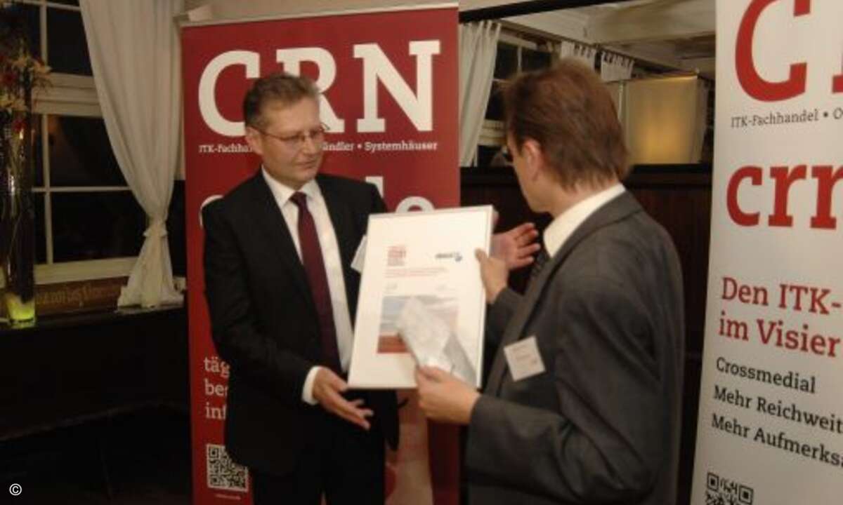 Platz 19: DexxIT (Note 2,08)
Vertriebschef Hans-Jürgen Schneider (links)(Bild: CRN)