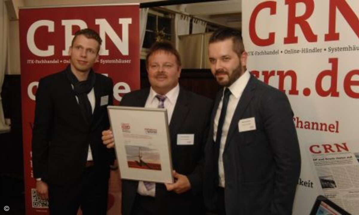 Platz 19: Fröhlich & Walter (Note 2,08)
CRN-Redakteuer Stefan Adelmann (links) mit Jörg Klawitter und Markus Busch (Bild: CRN)