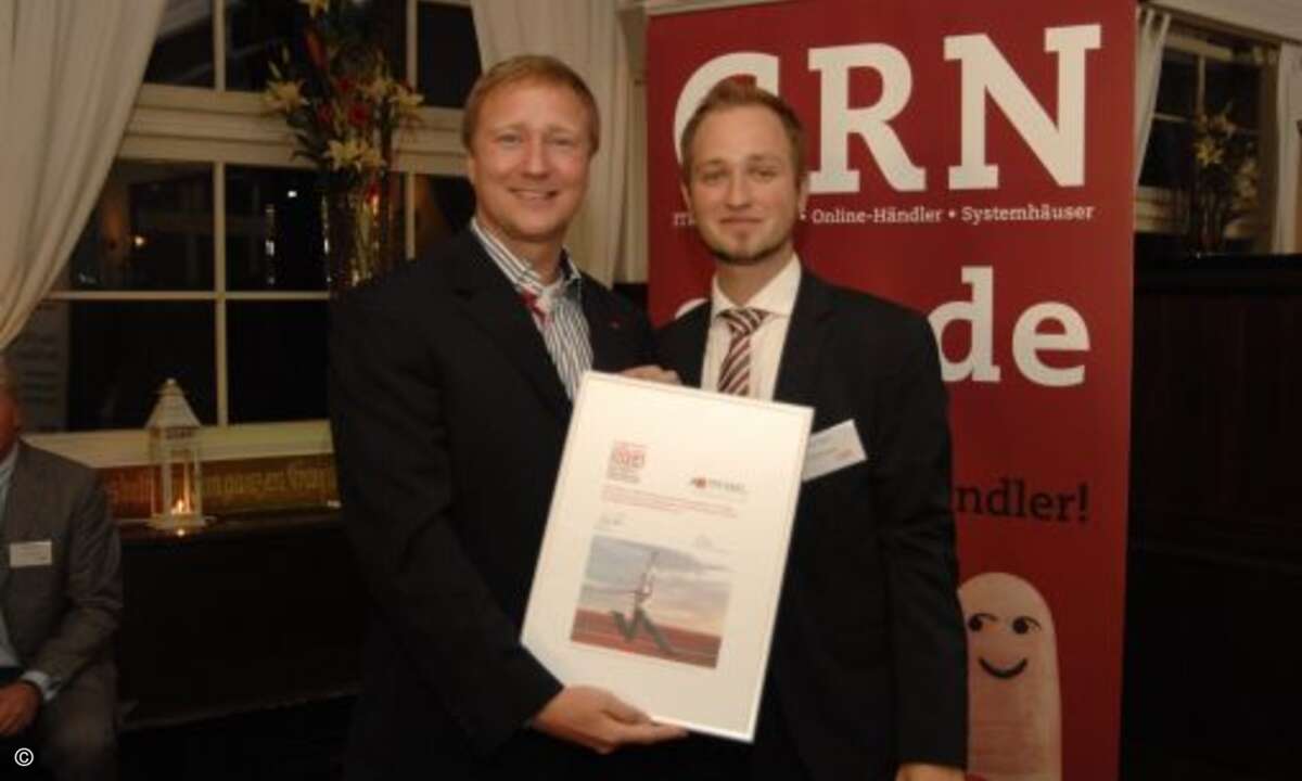 Platz 3: Michael Telecom (Note 1,85)
Magnus Michael von Michael Telecom (links)
