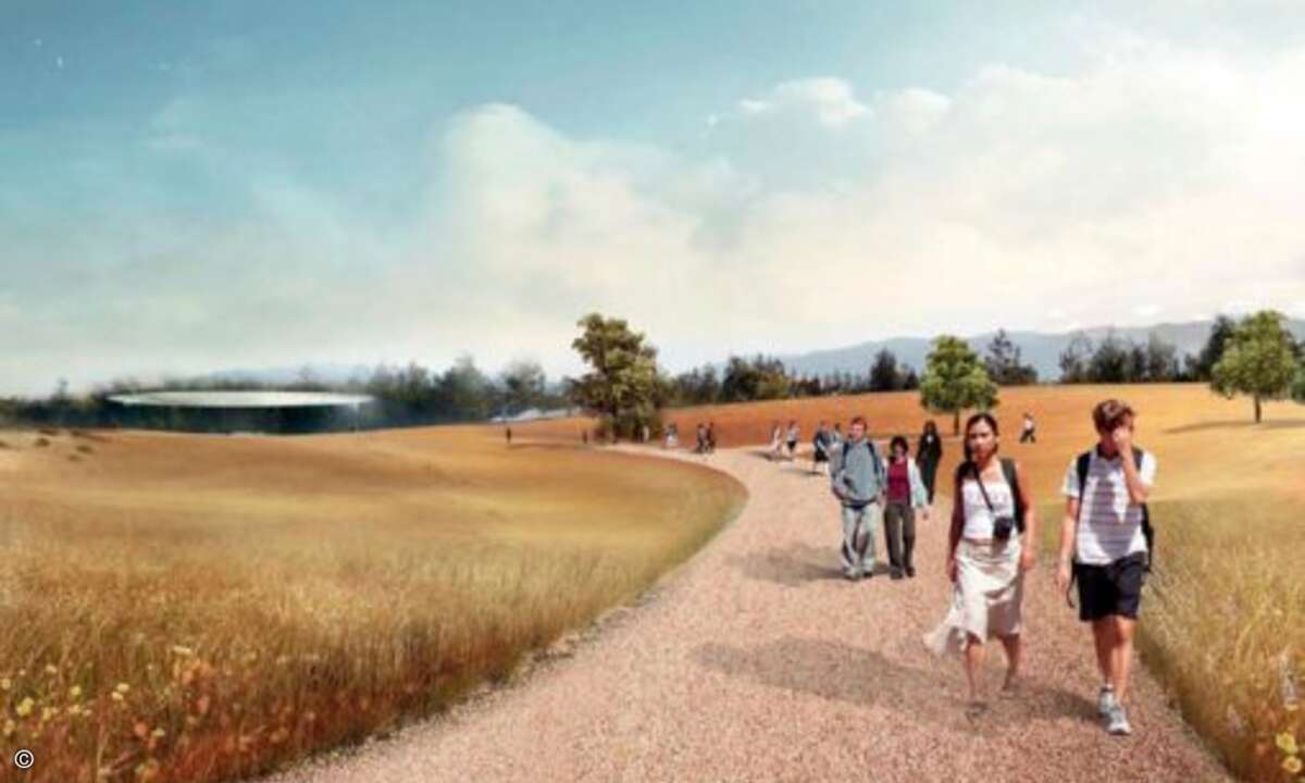 Ein langer Weg zum gläsernen Auditorium (Foto: Cupertino)