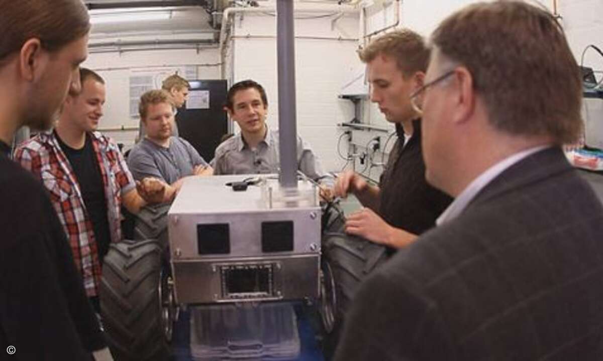 ...kann auf langjährigen Erfahrungen aus den Bereichen Sensorik und Aktorik, Elektrotechnik, Mechanik und Maschinenbau, Automotive, Antriebstechnik und in der digitalen Bildverarbeitung sowie Künstliche Intelligenz zurückgreifen. (Bild: Deutsches Zen