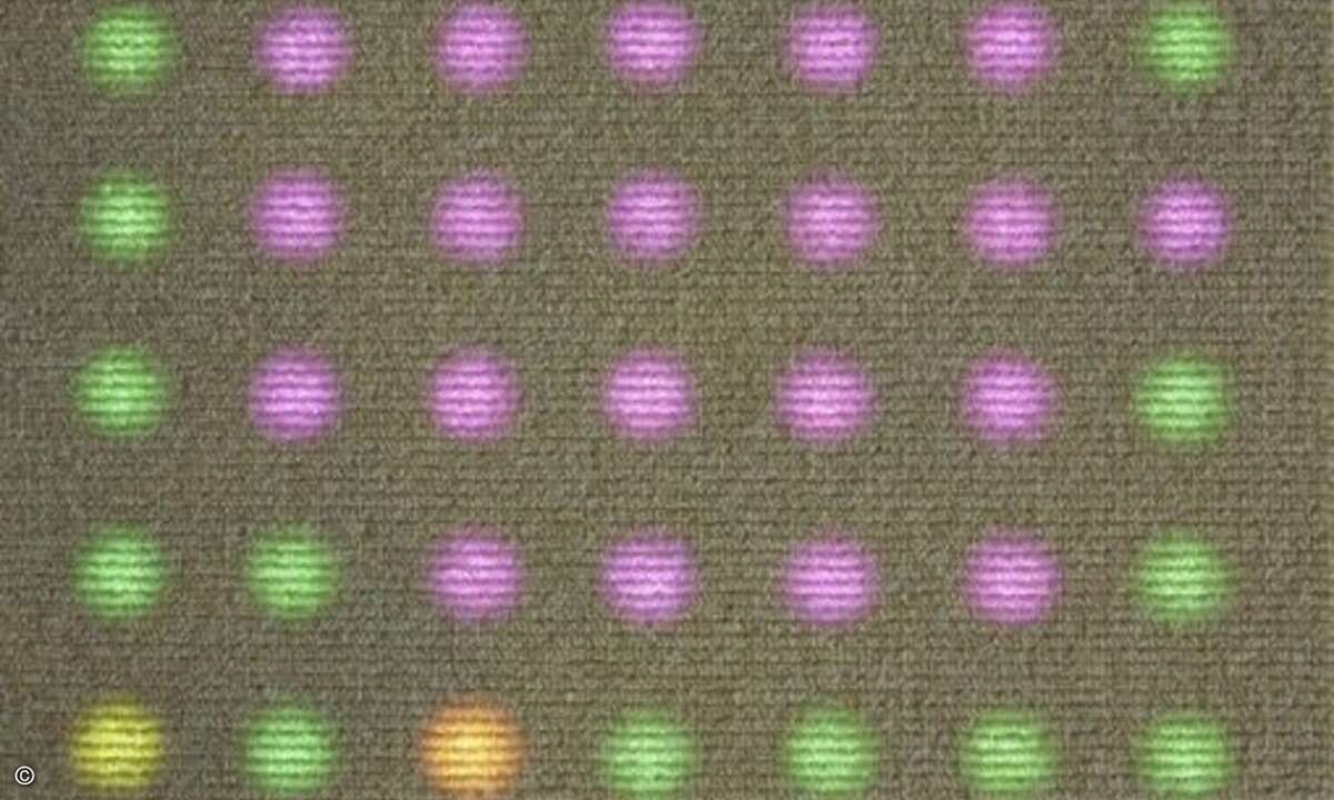 Lichtdurchlässige Teppiche können natürlich auch zu ästhetischen Zwecken genutzt werden. (Bild: Philips)