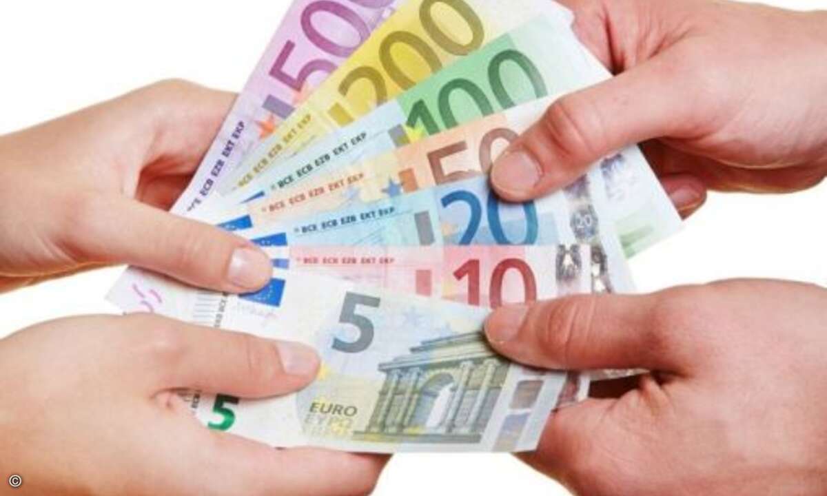 Geldgeschenke: Oft versprechen Cyberkriminelle, dem Empfänger Geld aus angeblichen Versicherungen, Steuererstattungen oder Erbnachlässen zu überweisen. Damit das Geld auf dem Konto landet, ist auch hier eine »Bearbeitungsgebühr« fällig. Natürlich kom