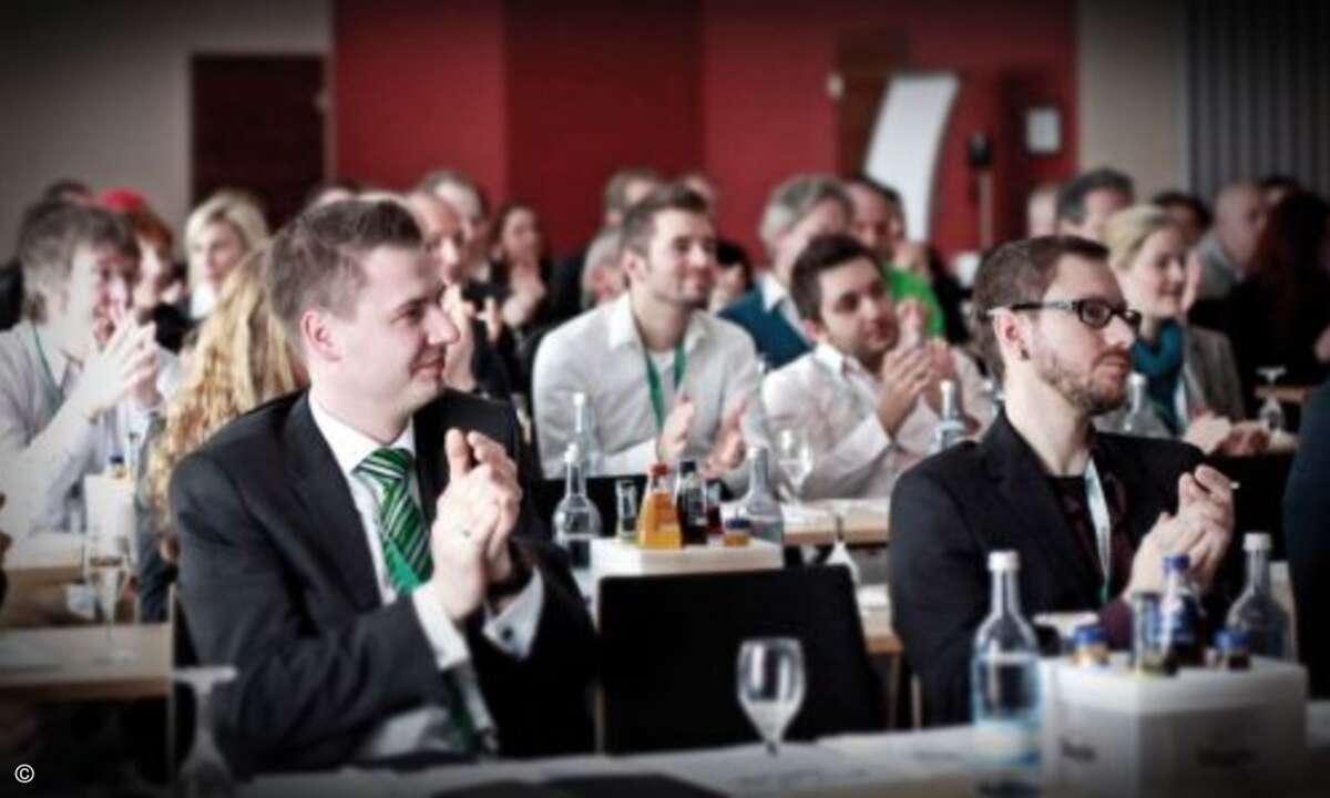 Vertriebs- und Marketingstrategie, neue Produkte und Services für 2014 standen beim Partner Kick-off auf der Agenda