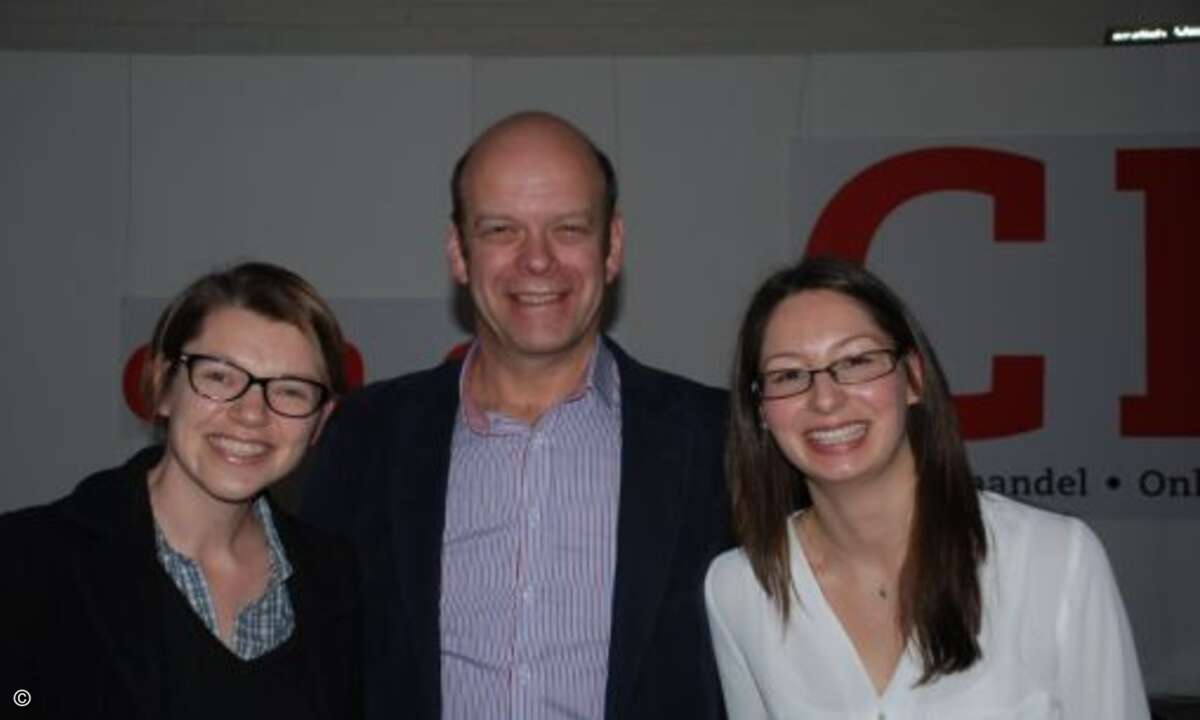 GFI-Chef Alitair Forbesneben Heather Stewart von Davies Murphy und Ebru Hamilton, ebenfalls GFI (Bild: CRN)