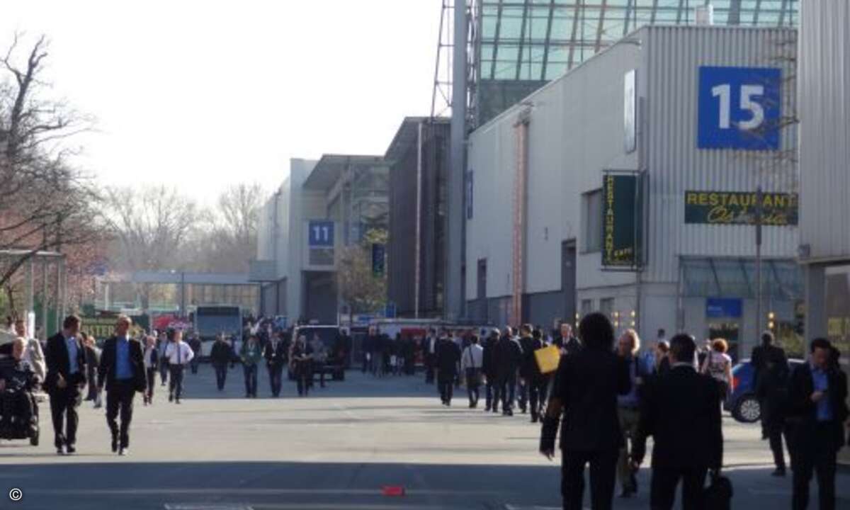 Besonders zahlreich strebten die vielen Fachbesucher auch in diesem Jahr wieder in den Planet Reseller. (Bild: CRN / Lars Bube)