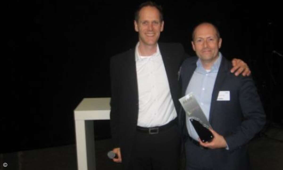 Also vergab außerdem Preise an Reseller, unter anderem auch an Synaxon-COO Andreas Wenninger (links) mit Also-Geschäftsführer Matthias Lorz (Bild: CRN)