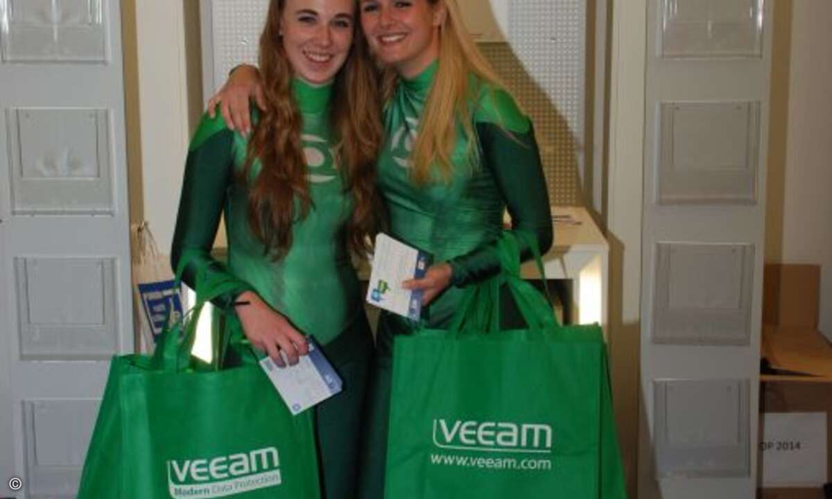 Auch in Grün eine gute Figur: Das Team von Veeam. (Bild: CRN)