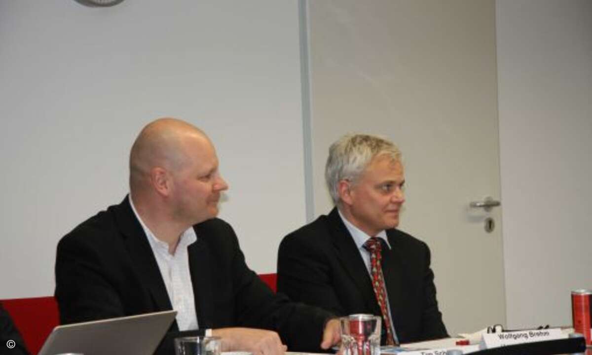 Tim Schütte, Auxo, (links) und Wolfgang Brehm, Microsoft. (Foto: CRN)