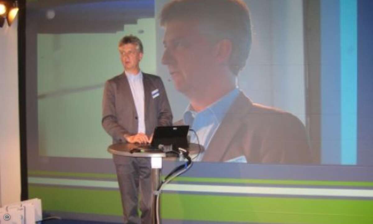 ...und Prof. Dr. Thomas Schildhauer (auch im Bluechip-Aufsichtsrat) wagte einen Blick in die IT-Zukunft (Bild: CRN)