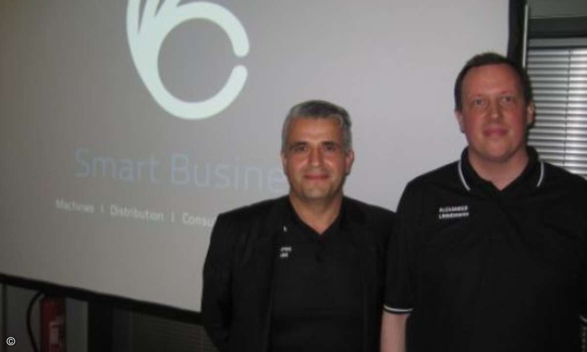 Christos Golias und Alexander Linnemann gaben einen Einblick in die neue Tarox Smart-Initiative (Bild: CRN)