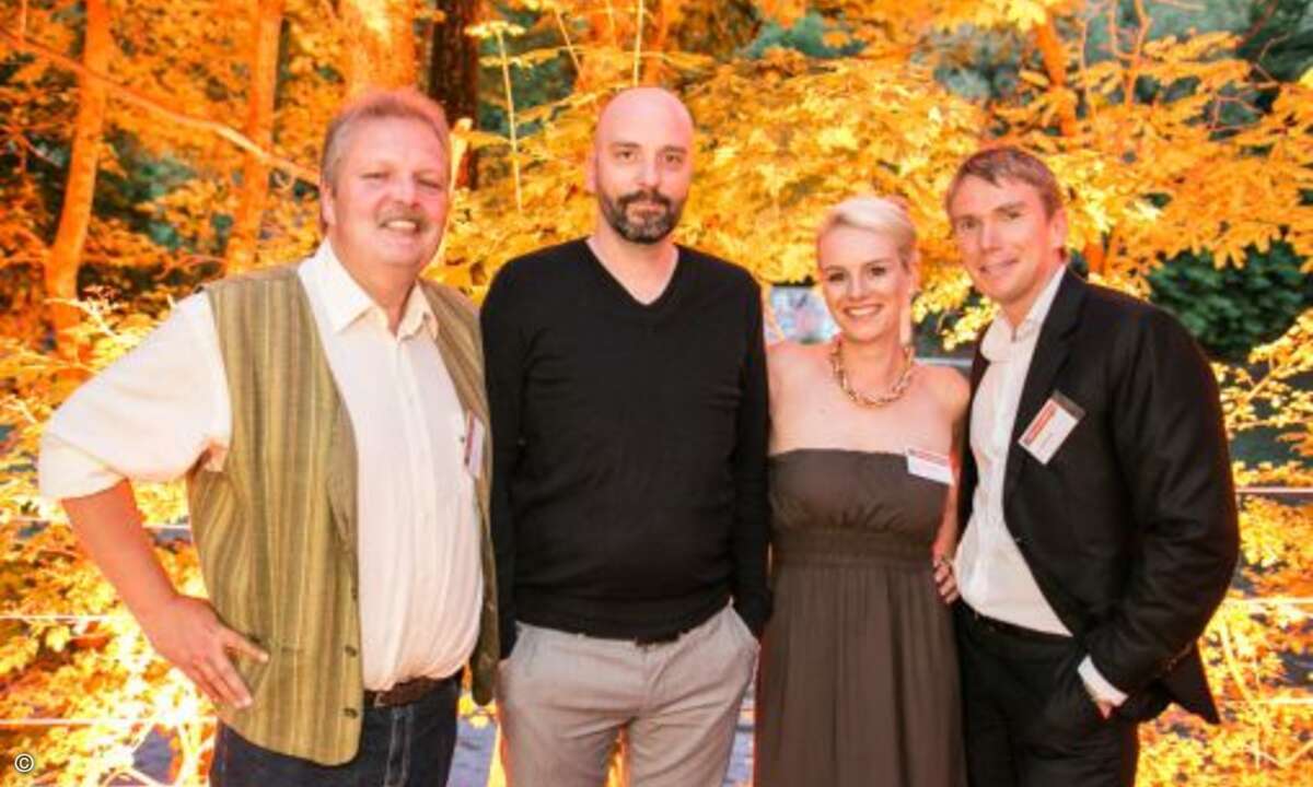 funkschau-Chefredakteur Ralf Ladner (v. links) mit Thorsten Wehner (Nfon) Sabrina Gottwald (funkschau) und Jens Blomeyer (Nfon). (Foto: WEKA FACHMEDIEN)