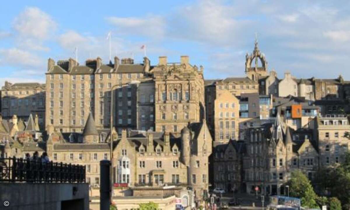 Die fantastische Kulisse von Edinburgh beeindruckte die Teilnehmer. (Foto: Acmeo)