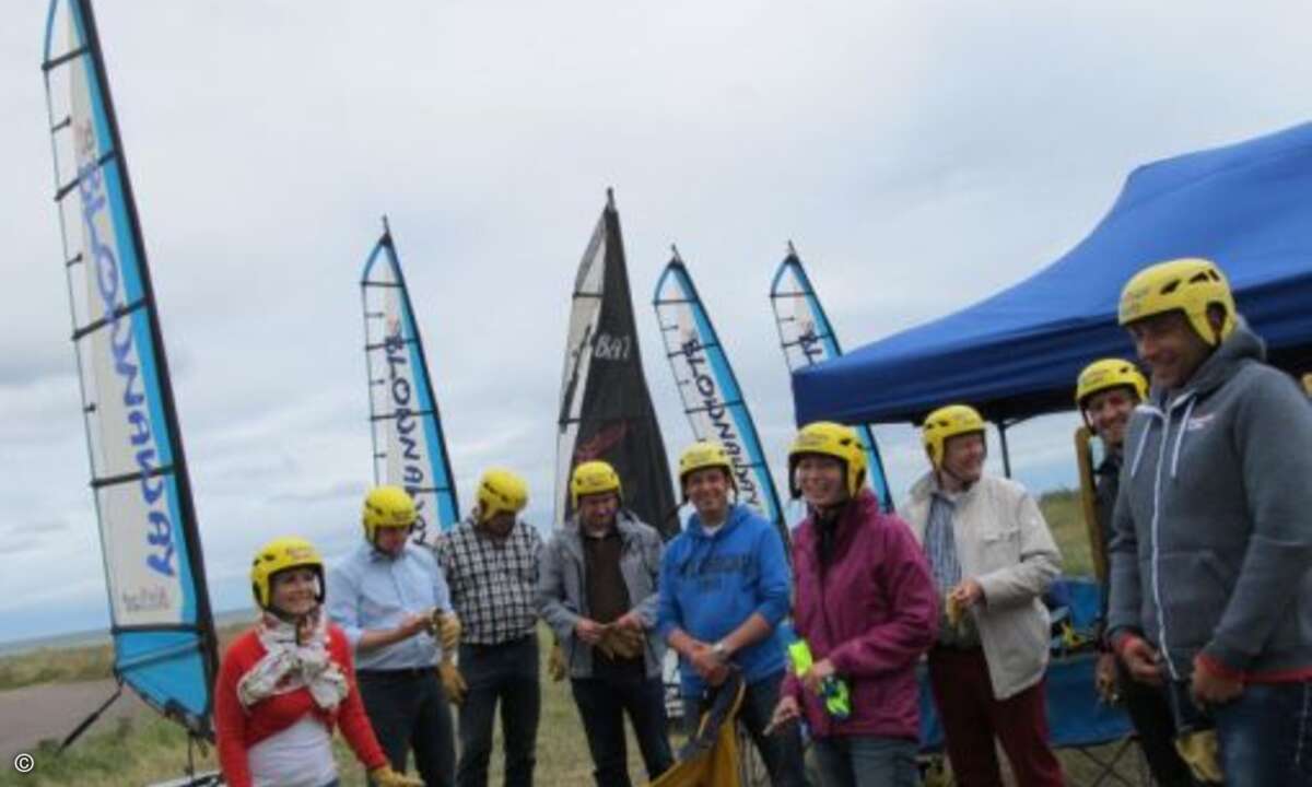 Genug Office. Zurück aus Dundee ging es zum Highlight Landyachting am Beach von St. Andrews. (Foto: Acmeo)