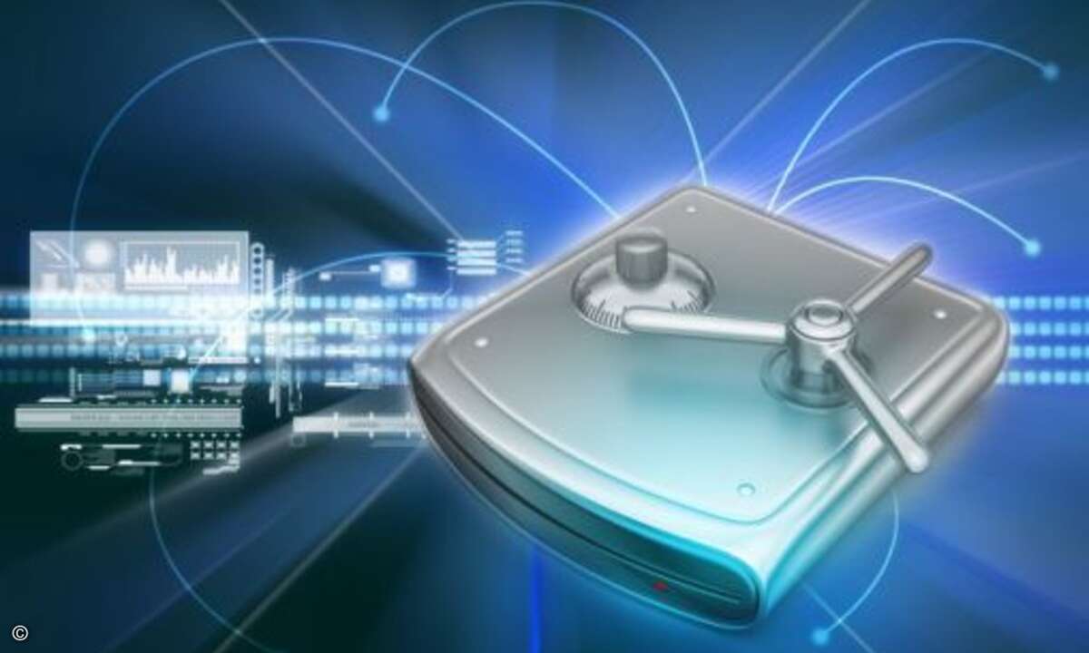 Daten regelmäßig sichern: Zur Prävention des Schlimmsten, sollten auch Privatanwender daran denken, die eigenen Daten regelmäßig zu sichern. Unternehmen sollten besonderen Wert auf ihre Daten legen. Es ist daher ratsam, entweder die Daten extern auf