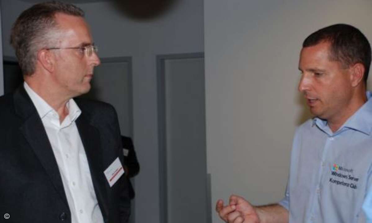 Dirk Frowein (links) im Gespräch mit Sven Langenfeld. (Foto: CRN)