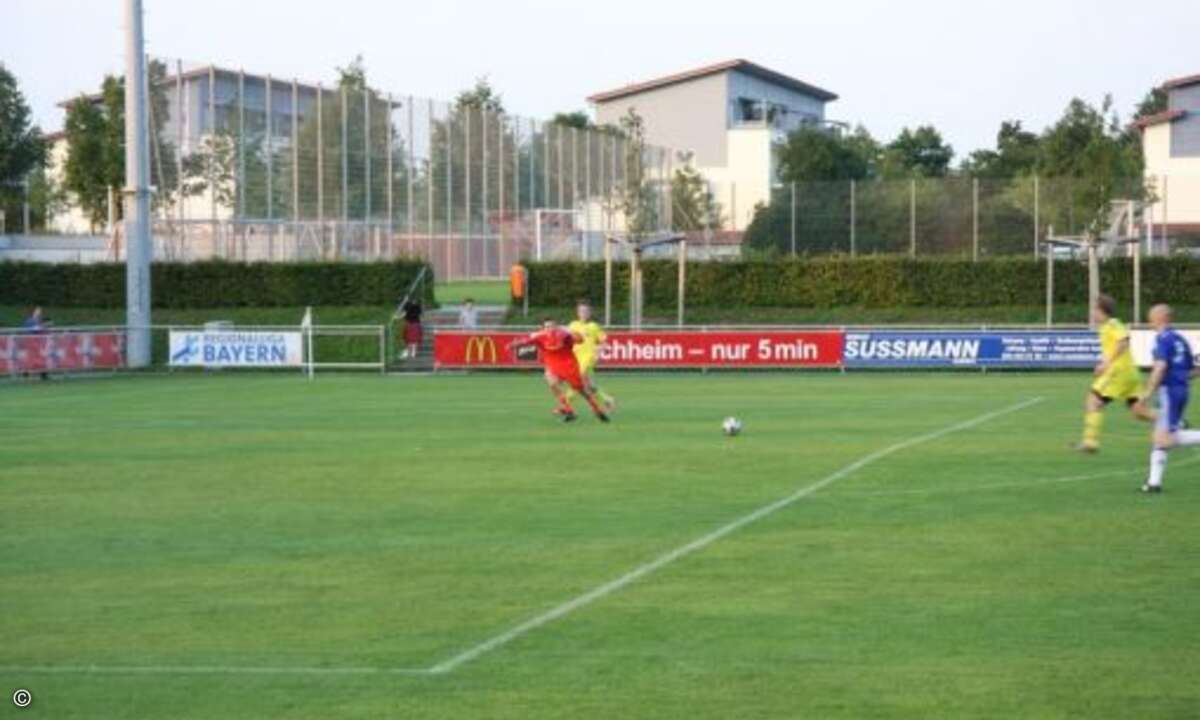 ... das gute Auge für den mitgelaufenen Spieler ... (Foto: CRN)