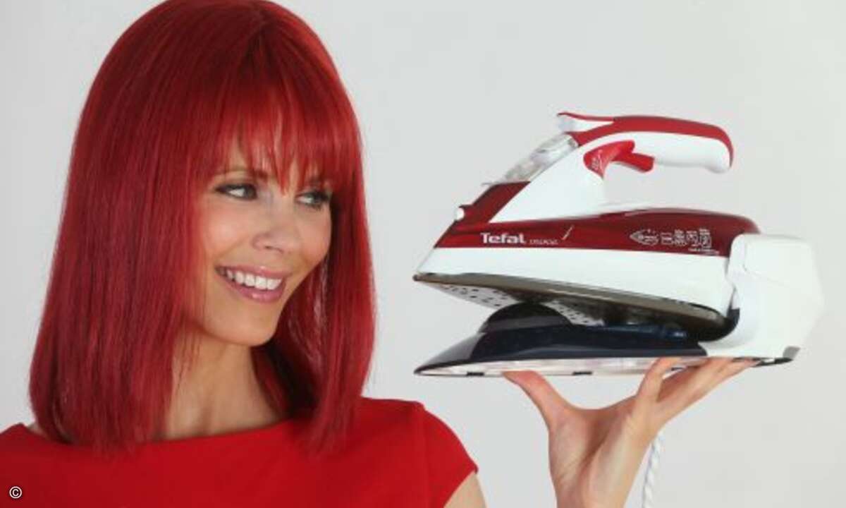 Das Tefal Freemove FV 9970 ist die Zwischenstufe vom Bügeleisen zum Raumschiff (Foto: IFA)