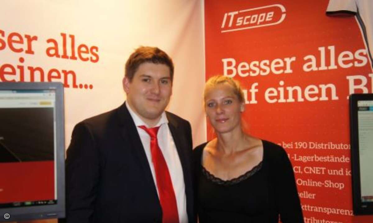 Alexander Münkel (ITscope) mit Sandra Hanel (CRN) (Bild: CRN)
