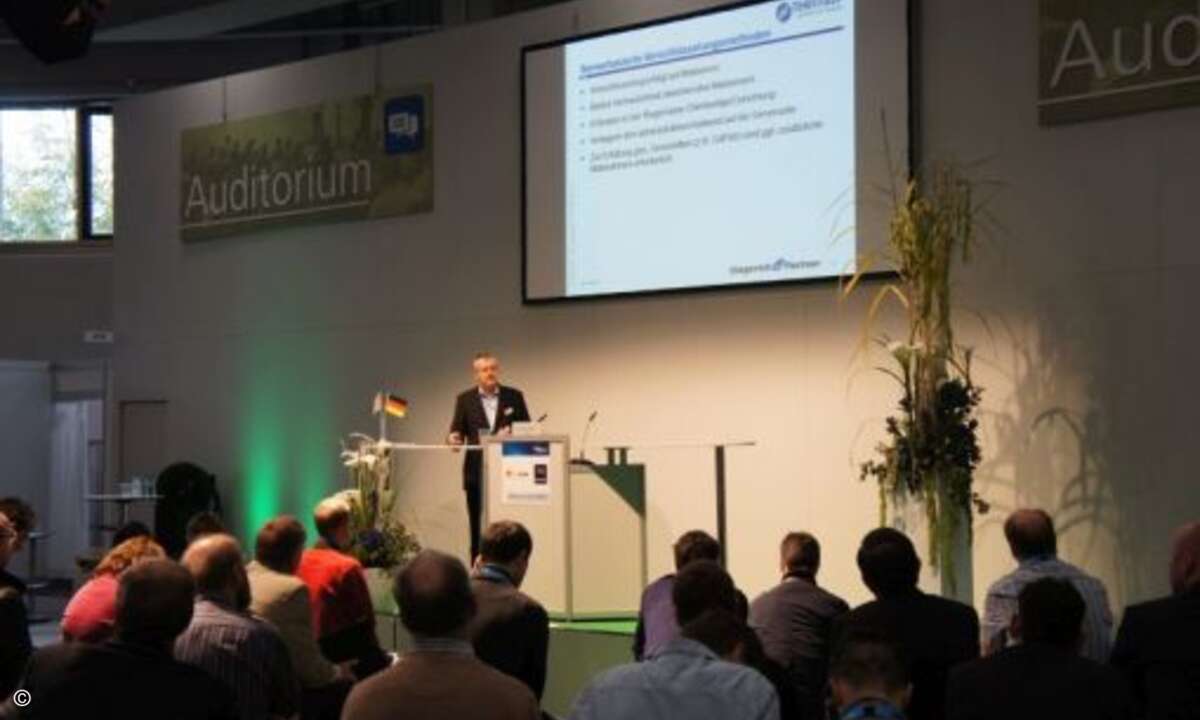 Das Auditorium diente als Vortragsfläche für Verbände, Forschungsinstitute, Wissenschaftlern und Behörden. (Foto: CRN)