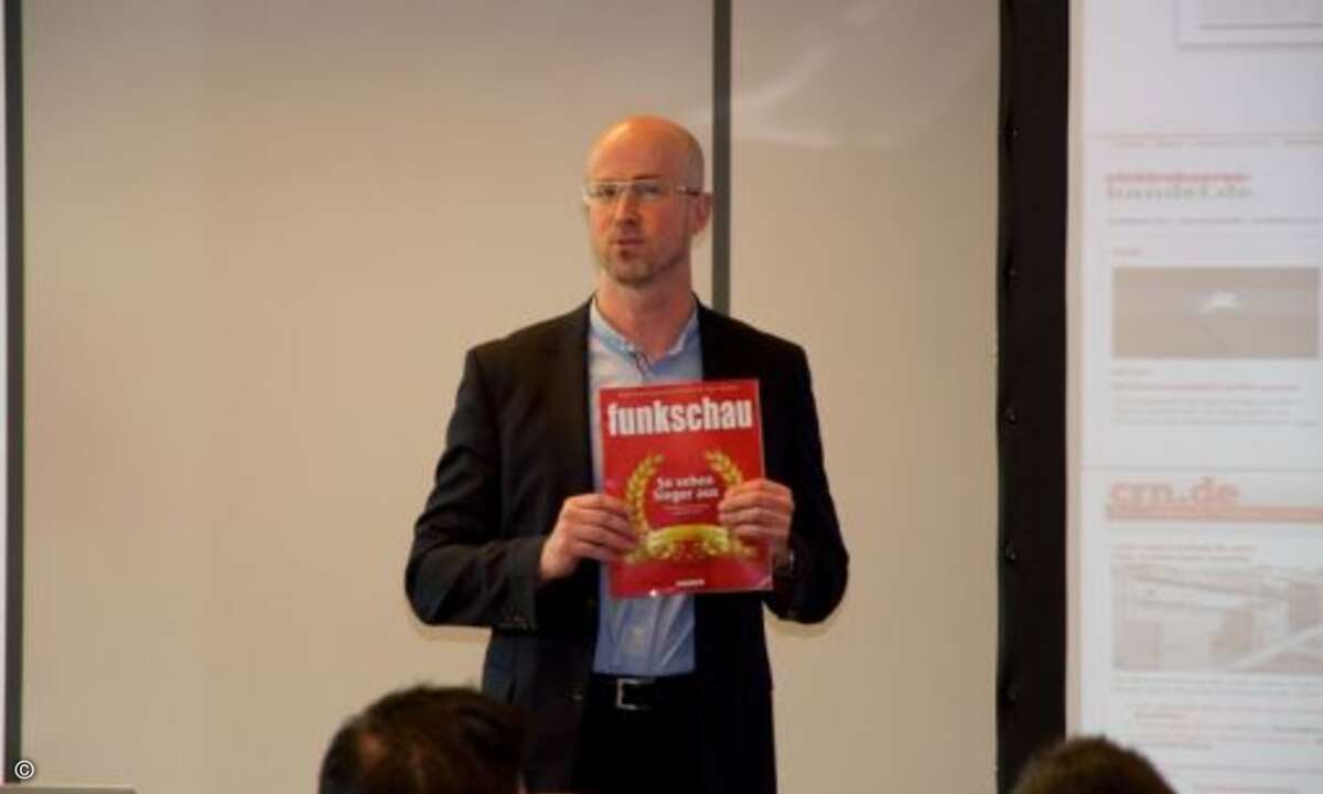 Matthäus Hose, Verlagsleiter bei WEKA FACHMEDIEN, hielt einen Vortrag über das »Überleben im Kommunikationsdschungel«. (Foto: Michael Scaccia Photography)