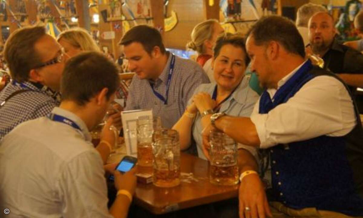 Maß Bier für alle (Foto: CRN)