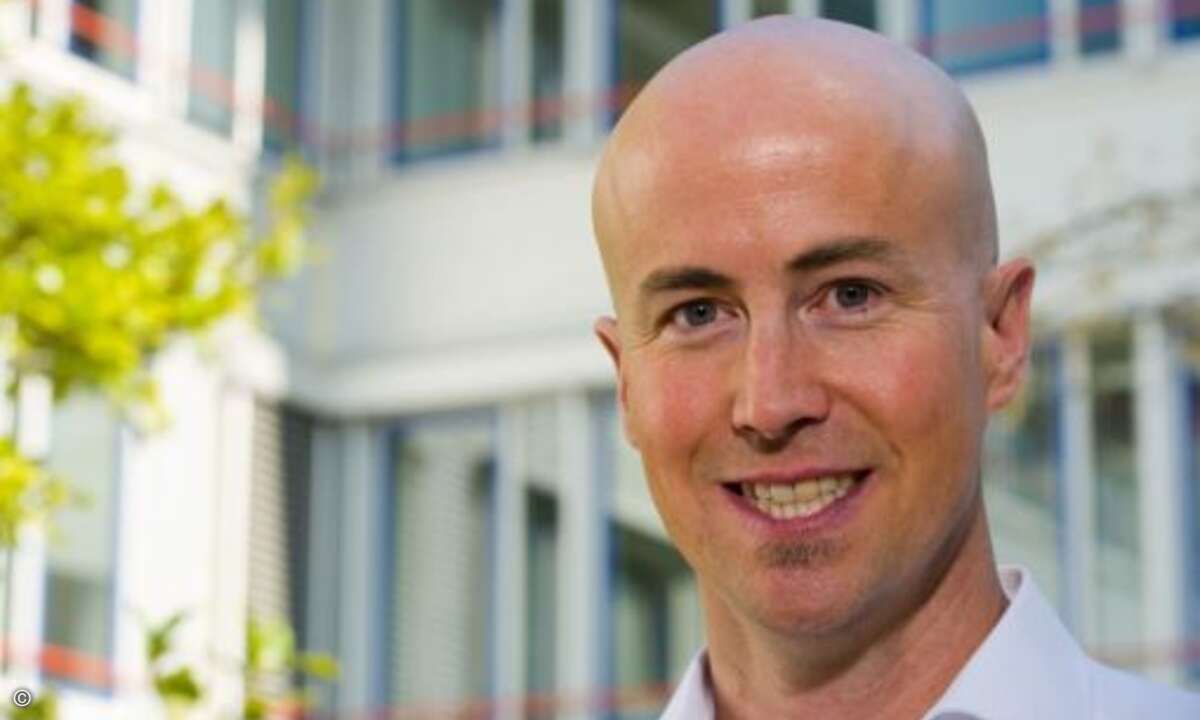 Matthäus Hose, Verlagsleiter WEKA-FACHMEDIEN
Kunden unter Dauerbeschuss - Erfolgreich im Informationsdschungel kommunizieren