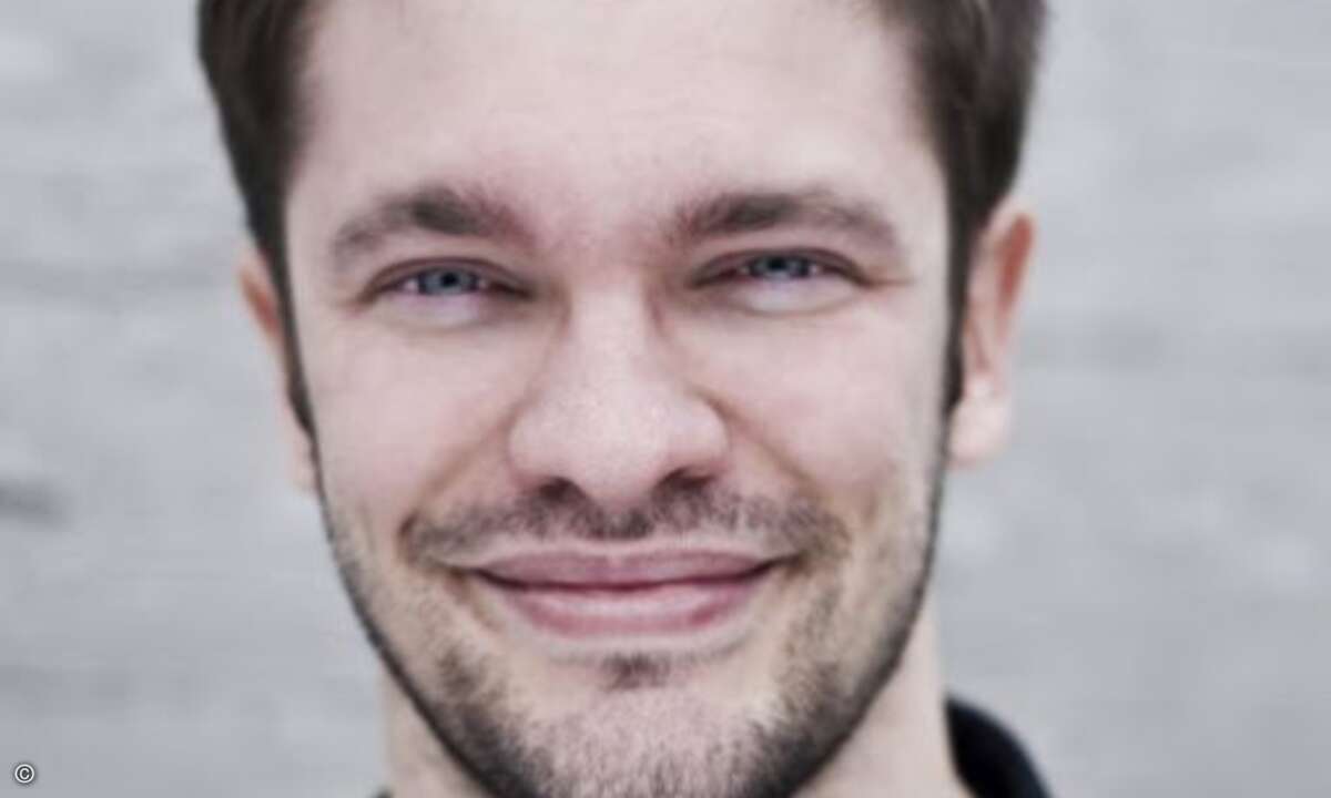 Joel Kaczmarek, Journalist und Buchautor (»Die Paten des Internets. Wie die Samwer-Brüder das größte Internetimperium der Welt aufbauen«)
»Startup Spirit« - Was sich von der Arbeitsweise junger Internet-Unternehmen lernen lässt