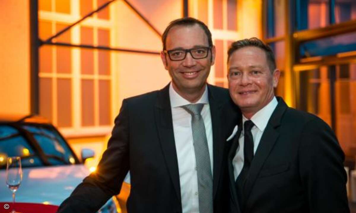Frank Pelzer und Frank Mohr von Vodafone (Bild: Einsamobile)