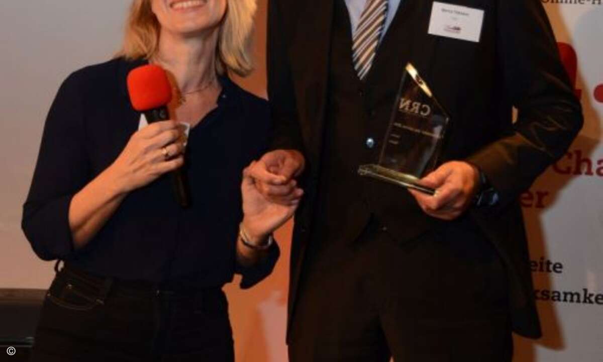 Ein großer Sieger des Tages: Bernd Tillmann erhielt nicht nur einen Stern als Channel-Champion 2014, sondern zusätzlich einen Hersteller-Award für Tarox in der Kategorie Server