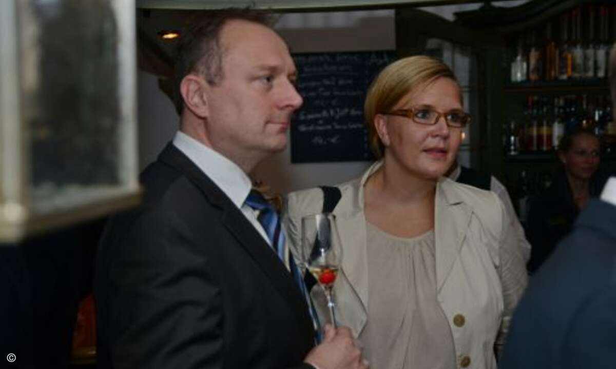 Volker Kaps (Wortmann) und Carolyn Lüdtke von Kyocera im Gespräch (Foto: CRN)