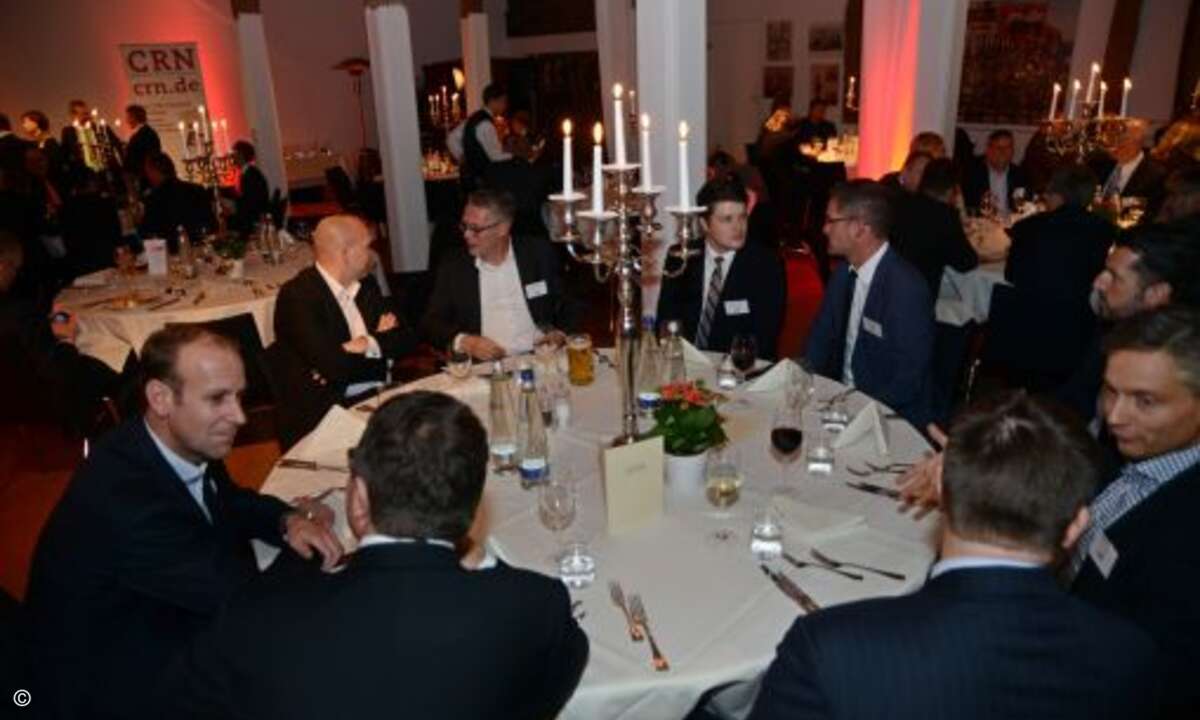 ...und sich in (ent)spannenden Gesprächsrunden... (Foto: CRN)