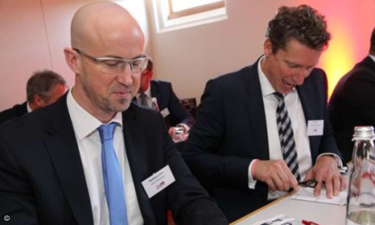 Matthäus Hose, Verlagsleiter WEKA FACHMEDIEN, und Ralf Riba von Riba:BusinessTalk (Bild: CRN)