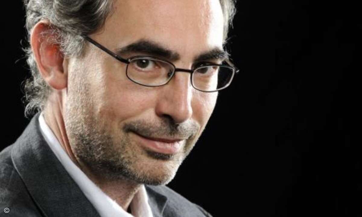»Ein guter Channel-Manager sollte ein fähiger Lobbyarbeiter sein mit hervorragendem Standing im eigenen Unternehmen. Denn er muss sicherstellen, dass allen Abteilungen die Bedeutung der Partner bewusst ist und sie deren Arbeit wertschätzen«. Andrea
