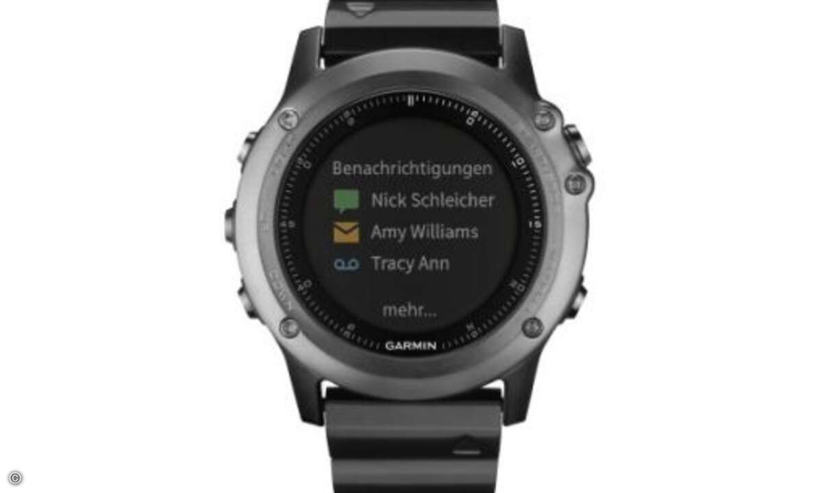 … Benachrichtigungen vom Smartphone an. (Foto: Garmin)