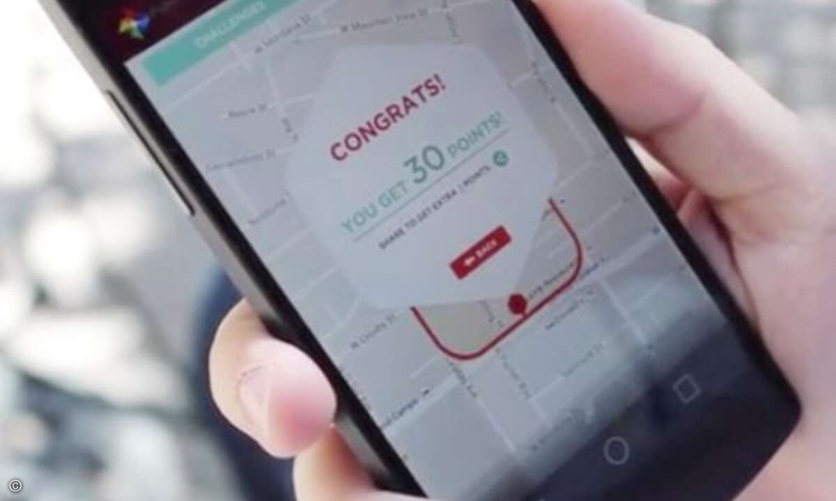 Die App übernimmt Tracking, Batterieüberwachung und taugt für kleinere Spiele. (Foto: Acton, Inc.)