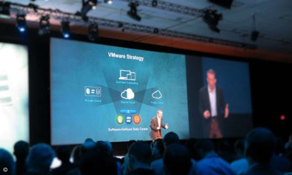 VMware-CEO Pat Gelsinger präsentierte den Partnern seine Strategie zwar nicht auf einem Bierdeckel, aber doch immerhin auf einer einzigen Powerpoint-Folie.(Foto: CRN)