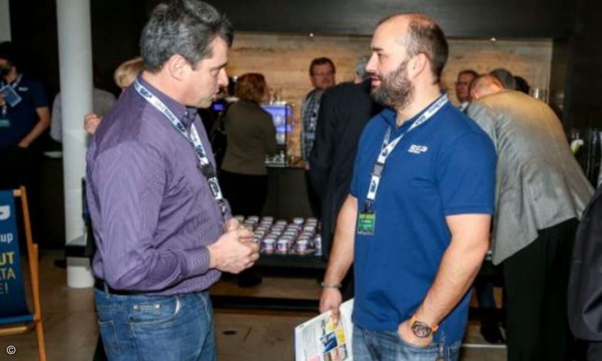Detlef Pinkel (PST) und Christian Ruoff (SEP) im Gespräch (Foto: SEP)
