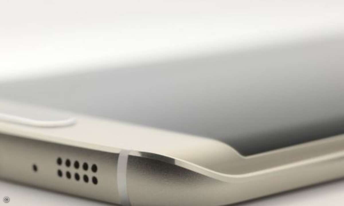 Das Galaxy S6 Edge misst 142.1 x 70.1 x 7.0 mm und wieg 132 Gramm (Foto: Samsung)