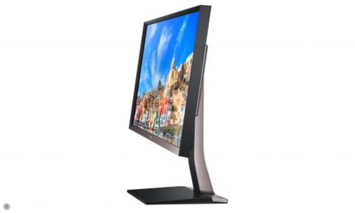 Der SD850-Monitor von Samsung liefert satte 2.560 x 1.440 Bildpunkte und 1,06 Milliarden Farben. Hervorragende Bildqualität im Arbeitsleben (Foto: Samsung