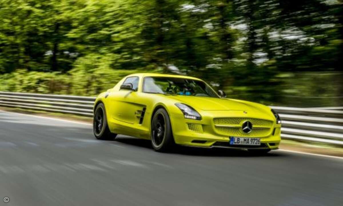 Der SLS electric drive kostet 416.500 Euro und leistet 751 PS. (Foto: Daimler)