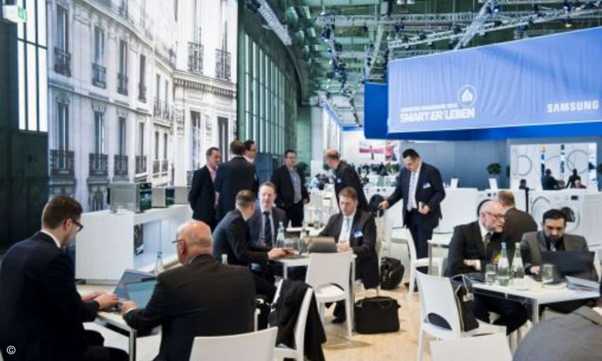 Natürlich gab es auch Raum für Einzelgespräche (Foto: Samsung)