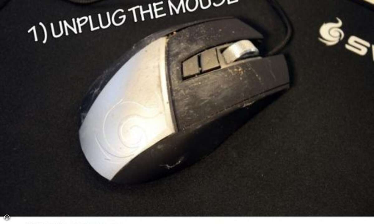 Erster Schritt: Maus vom Computer trennen. Aber Vorsicht: Öffnen Sie die Maus, könnte die Garantie verfallen! (Foto: twitter.com/CoolerMaster)